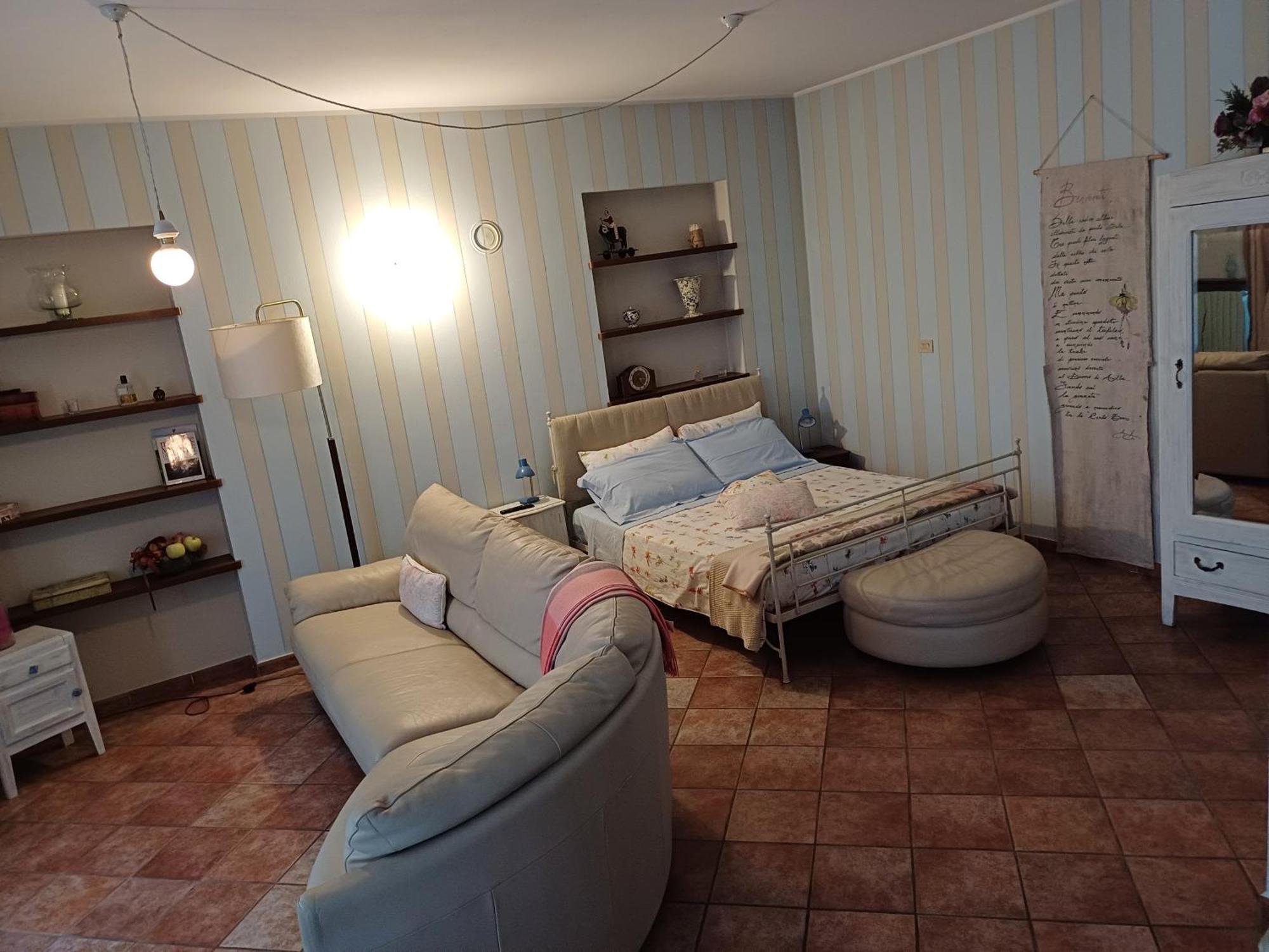 Bed and Breakfast Il Germano Reale Альба Номер фото
