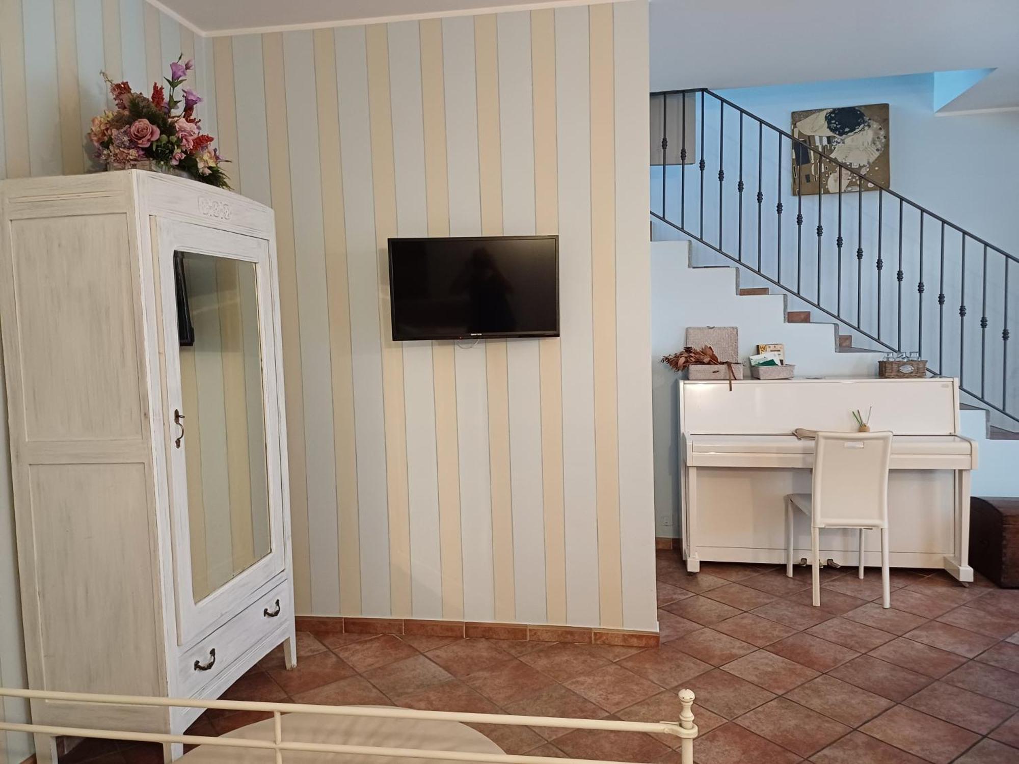Bed and Breakfast Il Germano Reale Альба Номер фото